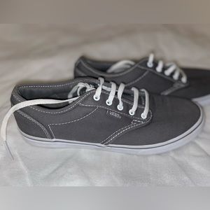 VANS sneakers size 7